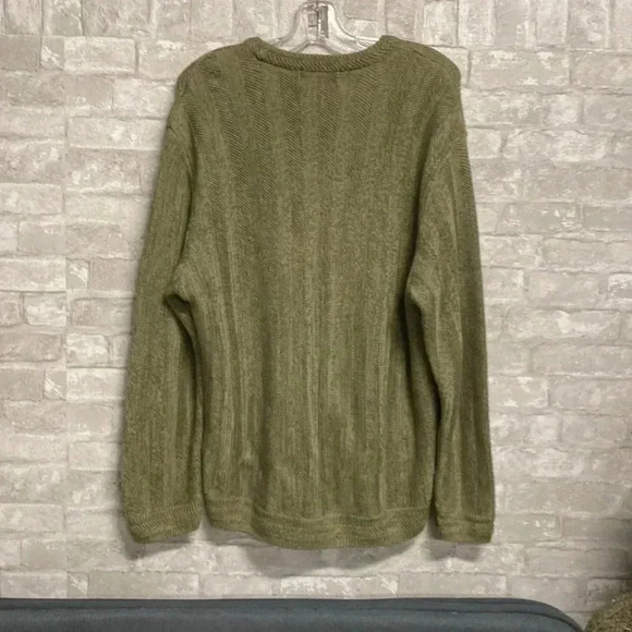 Men’s Chaps cotton green knit crew neck sweater - Picture 6 of 11